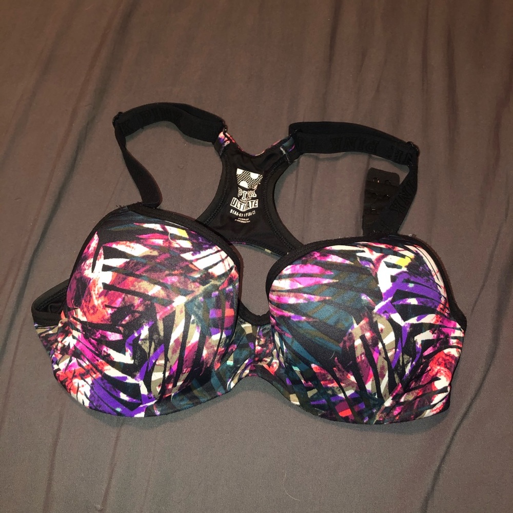 PINK Ultimate Sports Bra